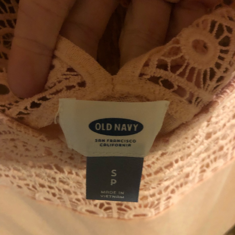 Old Navy Top - Picture 2 of 3